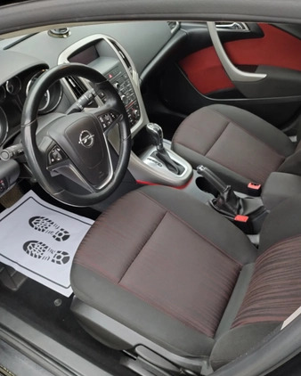 Opel Astra cena 25900 przebieg: 123000, rok produkcji 2012 z Bukowno małe 67